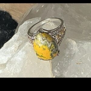 Stunning Silver Ring with Yellow Stone Accents